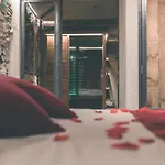 Romantic Getaway - Sauna And Jacuzzi - El Clandestino Σπίτι διακοπών