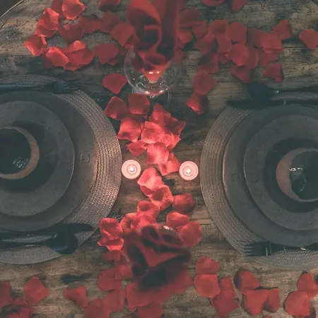 Romantic Getaway - Sauna And Jacuzzi - El Clandestino ストゥモン